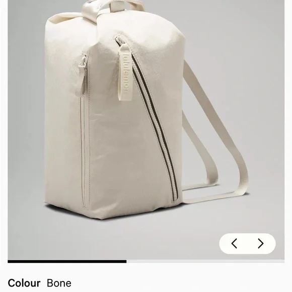 Lululemon Athletica Bone Duffel Bag - Picture 3 of 9